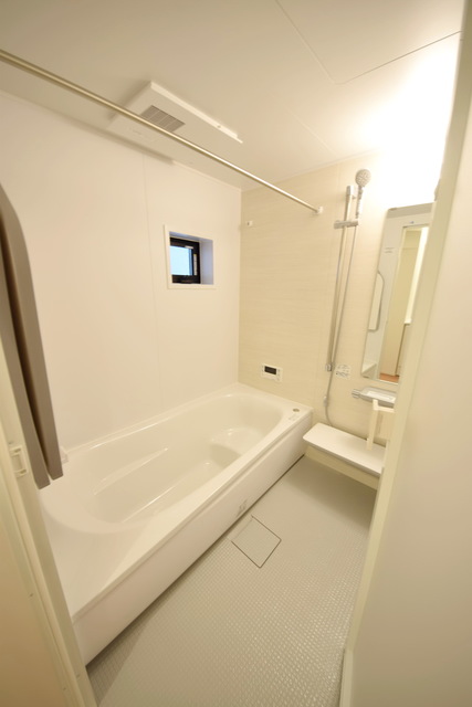 バス・シャワールーム　～さっぱりしましょう～