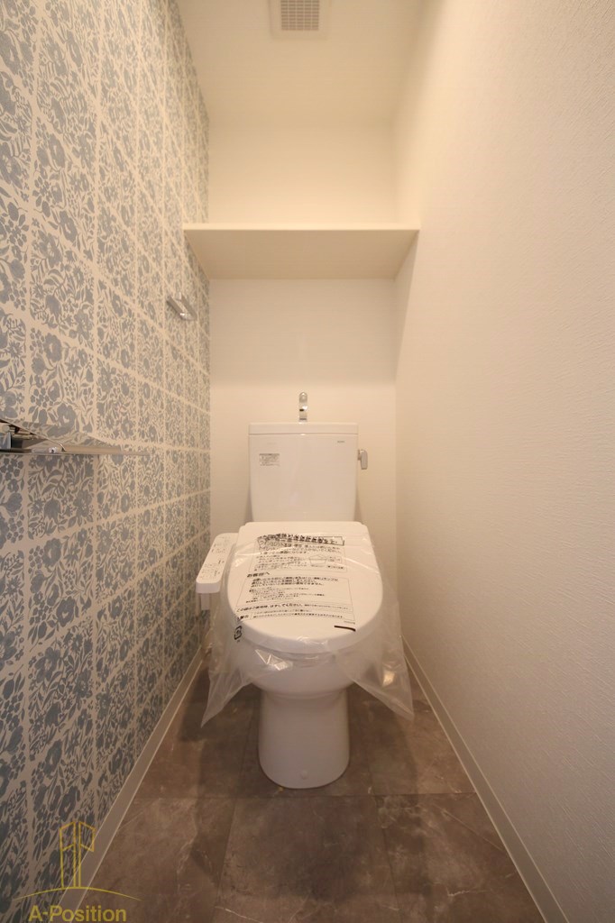 トイレ　Alivis北梅田