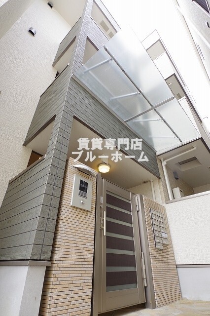ＪＲ阪和線 堺市駅 徒歩8分 築9年
