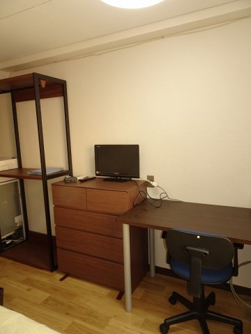 居室・リビング　家具家電付き