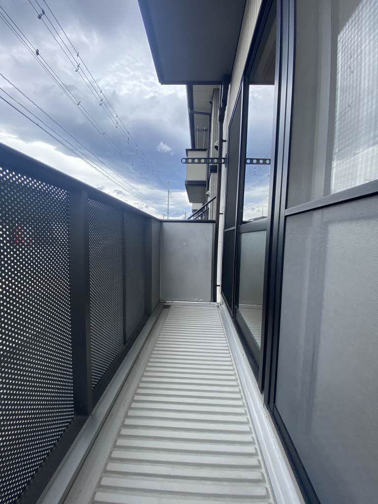 バルコニー　バルコニー