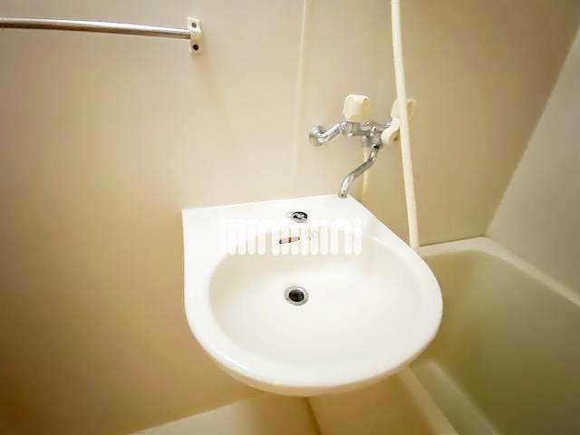 洗面設備　浴室内洗面