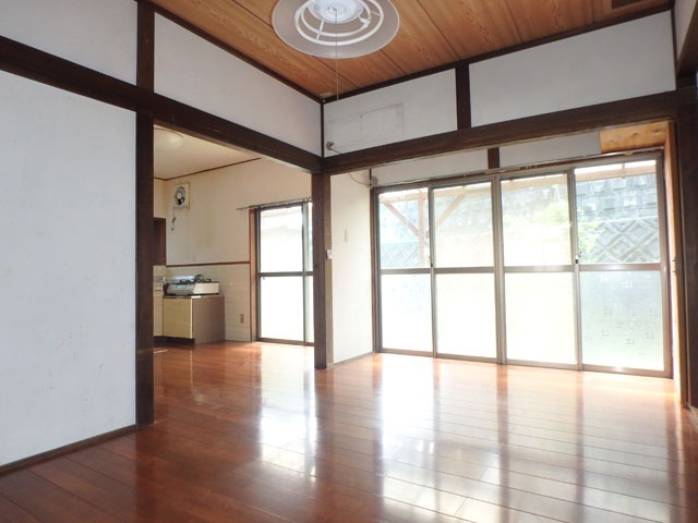 居室・リビング　１３．５帖のＬＤＫ！