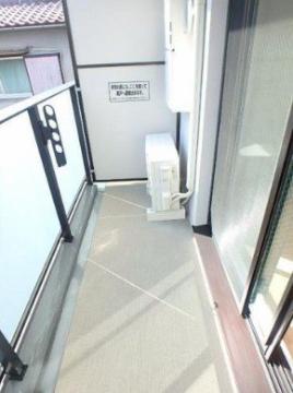 　バルコニー　ベランダ