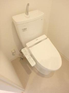 　トイレ　シャワー付トイレ