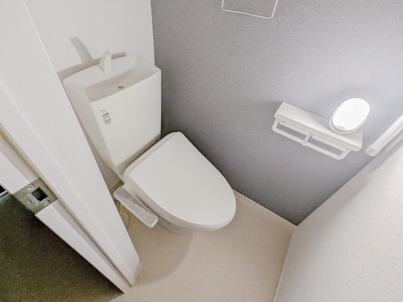 トイレ　図面と現状に相違がある場合には現状を優先