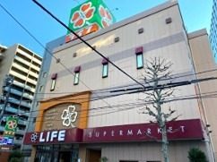 スーパー　ライフ神田和泉町店（スーパー）まで57m