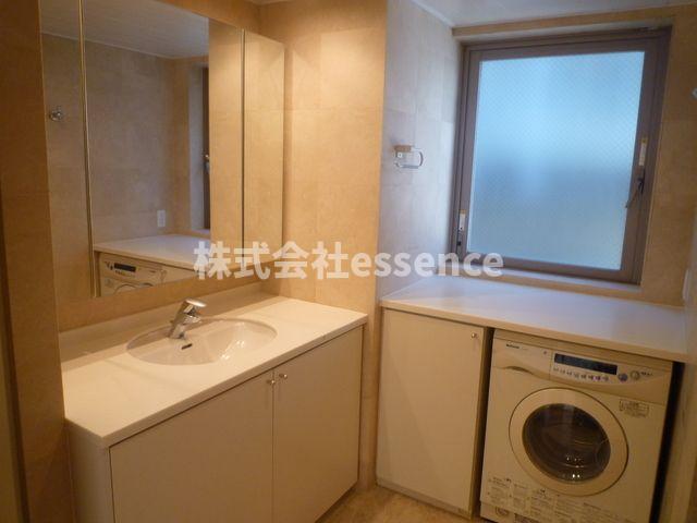 洗面設備　弊社ではオンライン対応・現地対応可能です♪