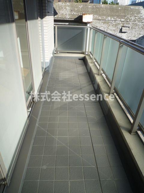 バルコニー　弊社ではオンライン対応・現地対応可能です♪
