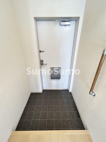 玄関　収納もある玄関です