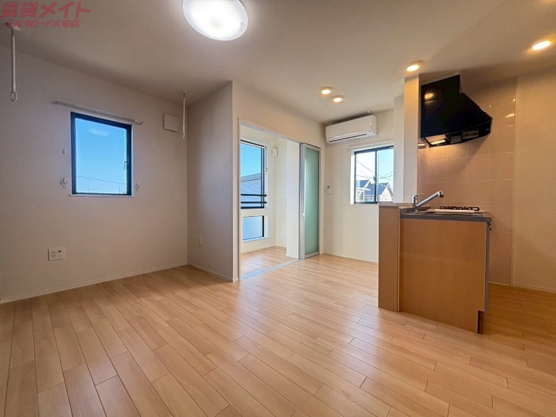 居室・リビング　同型反