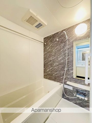 地下鉄名城線 久屋大通駅 徒歩8分 13階建 築4年の風呂写真