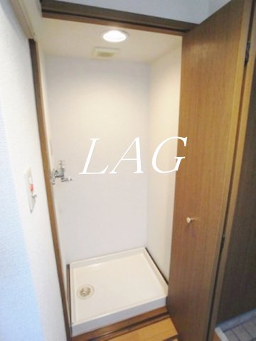その他設備　室内洗濯機置き場です。