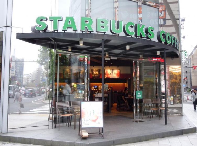 飲食店　スターバックスコーヒー神田小川町2丁目店（飲食店）まで181m