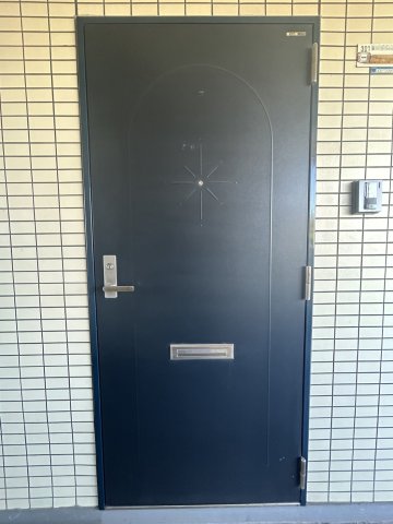 メゾンマツバマツバ 301の玄関写真