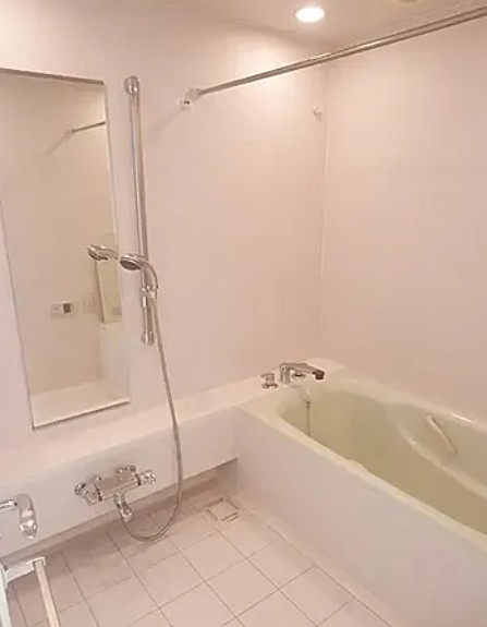 バス・シャワールーム　別部屋画像参照