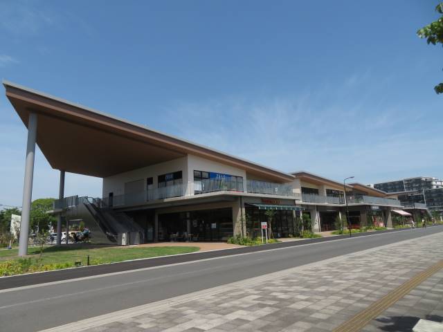 ショッピングセンター　トーブイコート（ショッピングセンター）まで824m