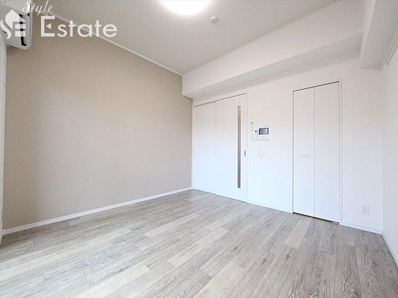 居室・リビング　内装