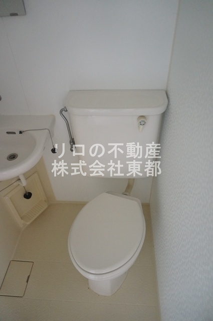 トイレ　清潔感ある洋式トイレです☆お掃除も楽々です！！