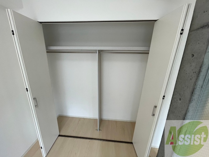 収納　洋室にはクローゼットがあるのですっきり片付きそうです。