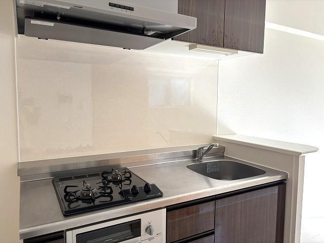 キッチン　※別号室参考写真※
