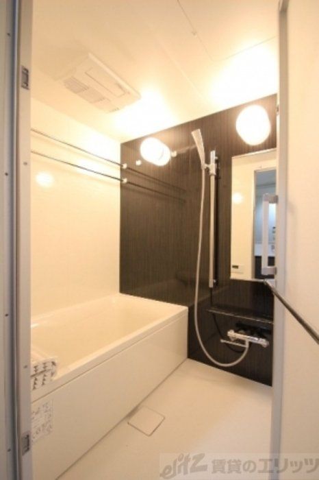 バス・シャワールーム　バス