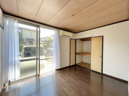 居室・リビング　洋室１