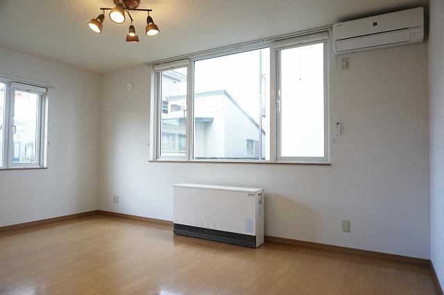 居室・リビング　リビング１