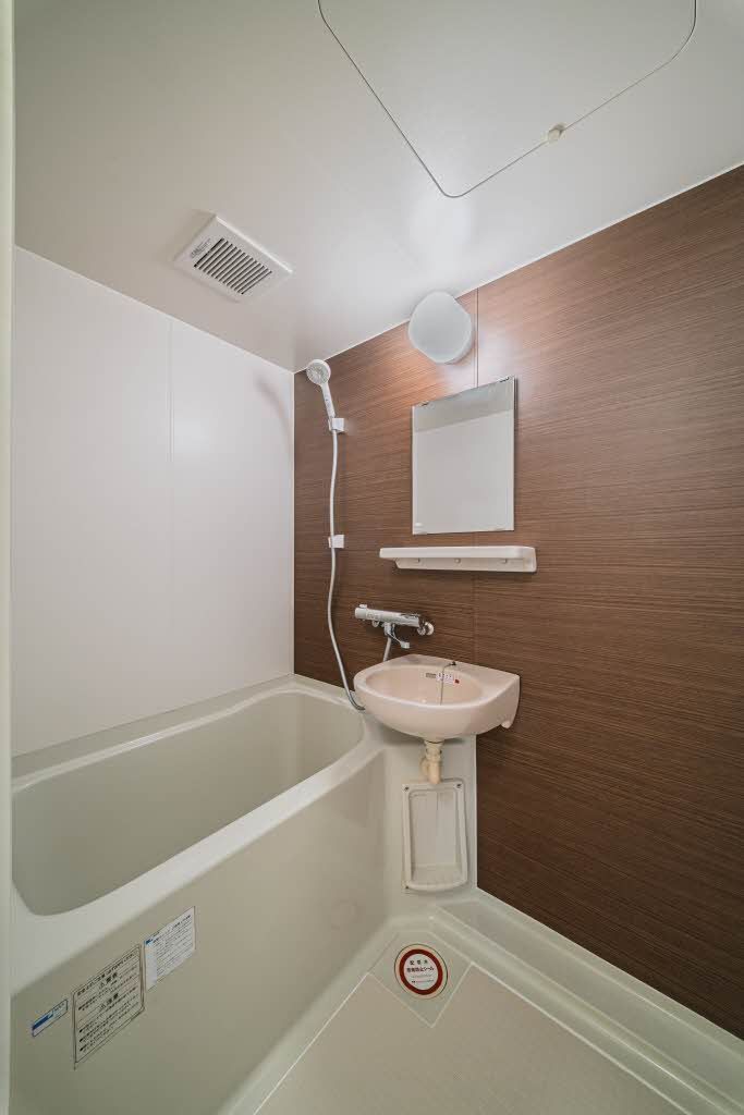 バス・シャワールーム　バスルーム