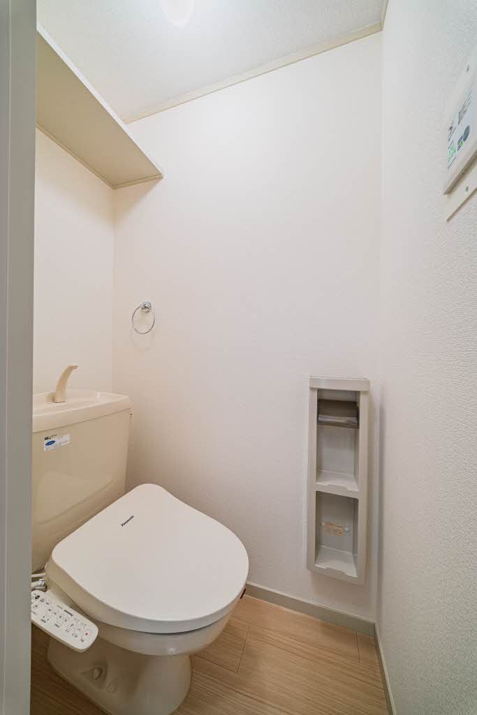 トイレ　トイレ