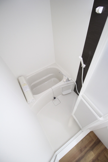 バス・シャワールーム　各部屋浴室完備☆