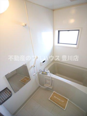 バス・シャワールーム　写真は別室