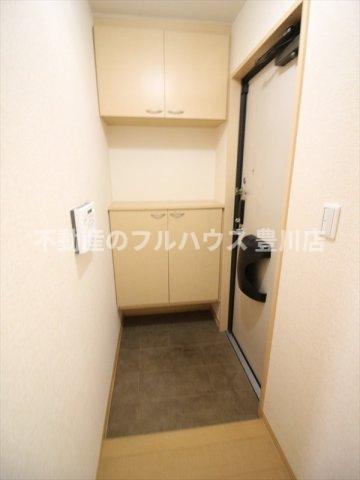 玄関　写真は別室