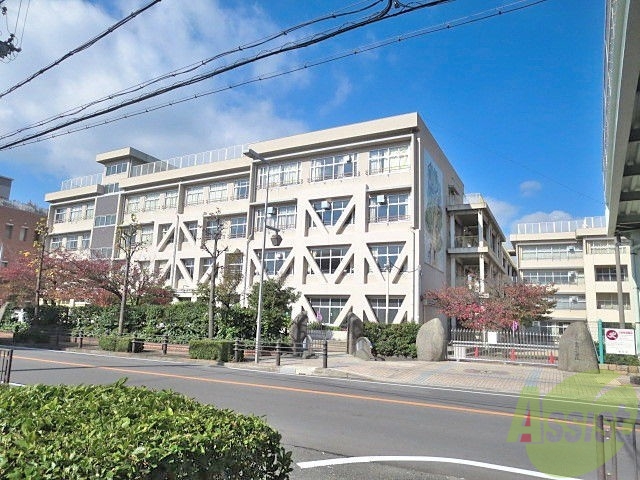 小学校　高川小学校（小学校）まで524m