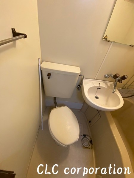 トイレ　別号室写真使用