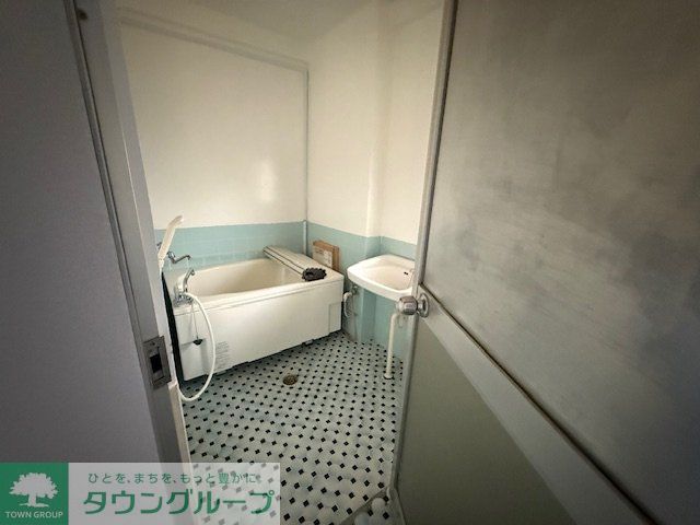 バス・シャワールーム　バス