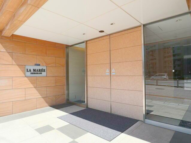 エントランス　エントランス