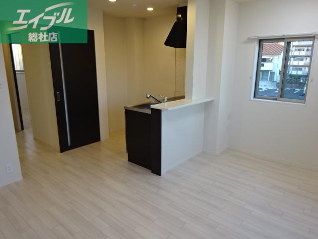 居室・リビング　リビング