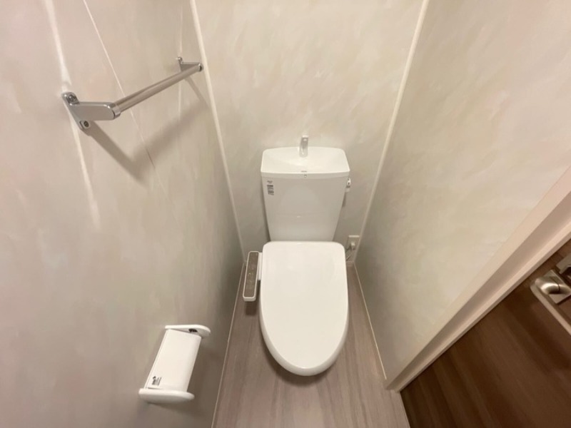 トイレ　図面と現状に相違がある場合には現状を優先