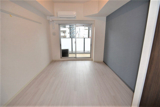 居室・リビング　写真は同マンションの別のお部屋のものです