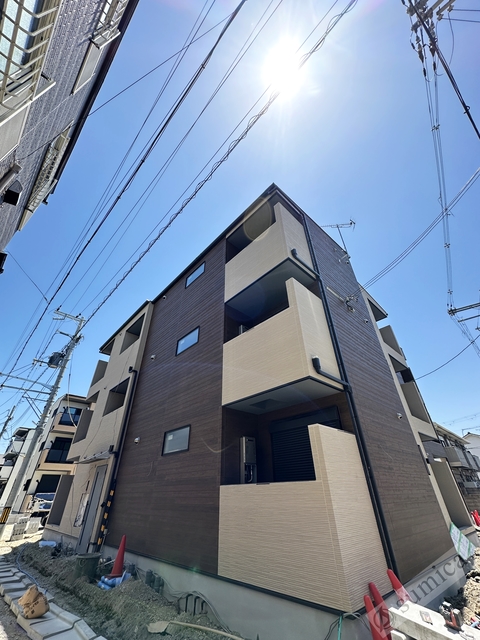 建物外観　人気メーカー・全戸角部屋設計です♪♪