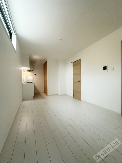 居室・リビング　角部屋となっております♪♪