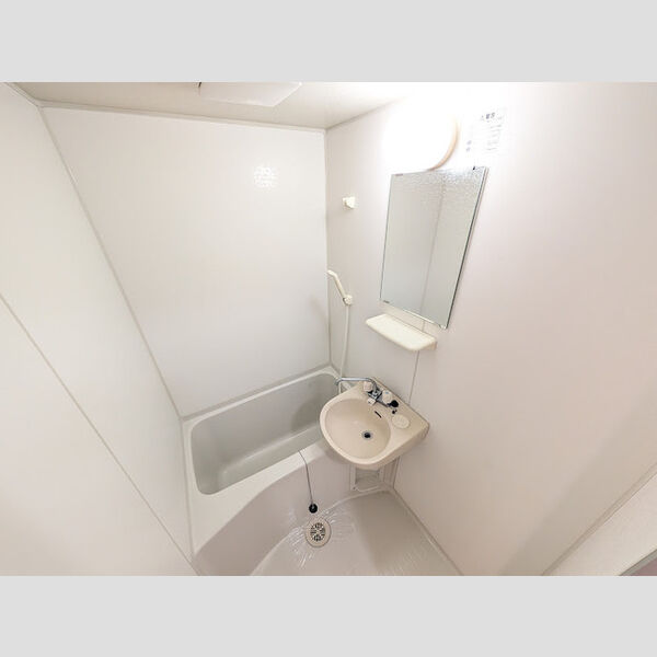 バス・シャワールーム　浴室