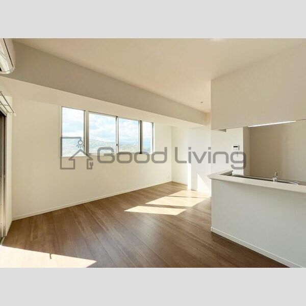 居室・リビング　明るいお部屋