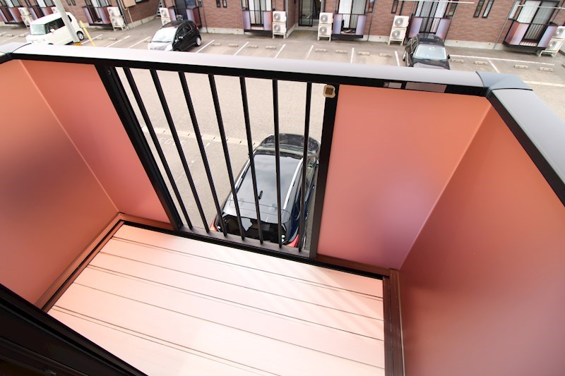 バルコニー　別室の参考画像となります。