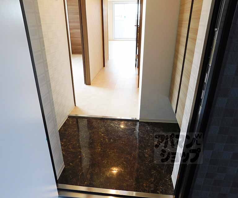 玄関　玄関部分です。