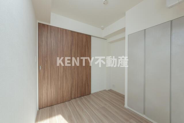 その他部屋・スペース　落ち着いて過ごせるお部屋なので、寝室にいかがでしょうか