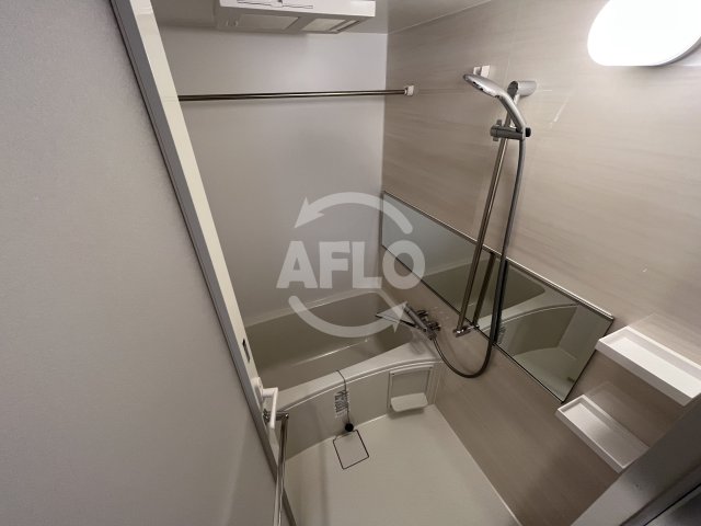 バス・シャワールーム　スプランディッドVIII　浴室