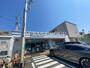コンビニ　ローソン 鎌倉小町一丁目店（コンビニ）まで371m