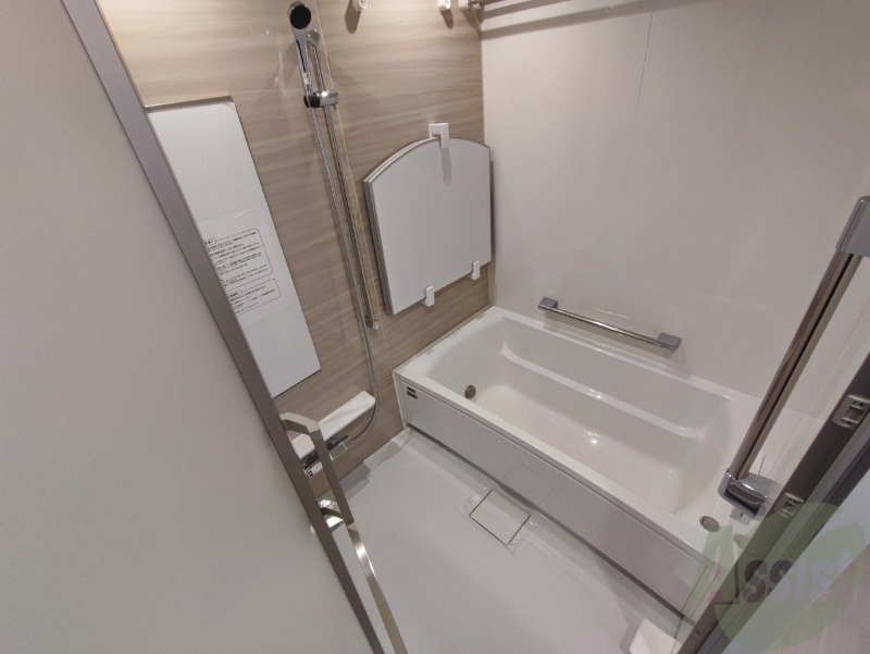 バス・シャワールーム　お風呂です。ゆっくりお風呂につかるのも体に良いですね～